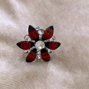 ✅This & That Floral ring, brown black lucite laminated petals,  zircon stones.